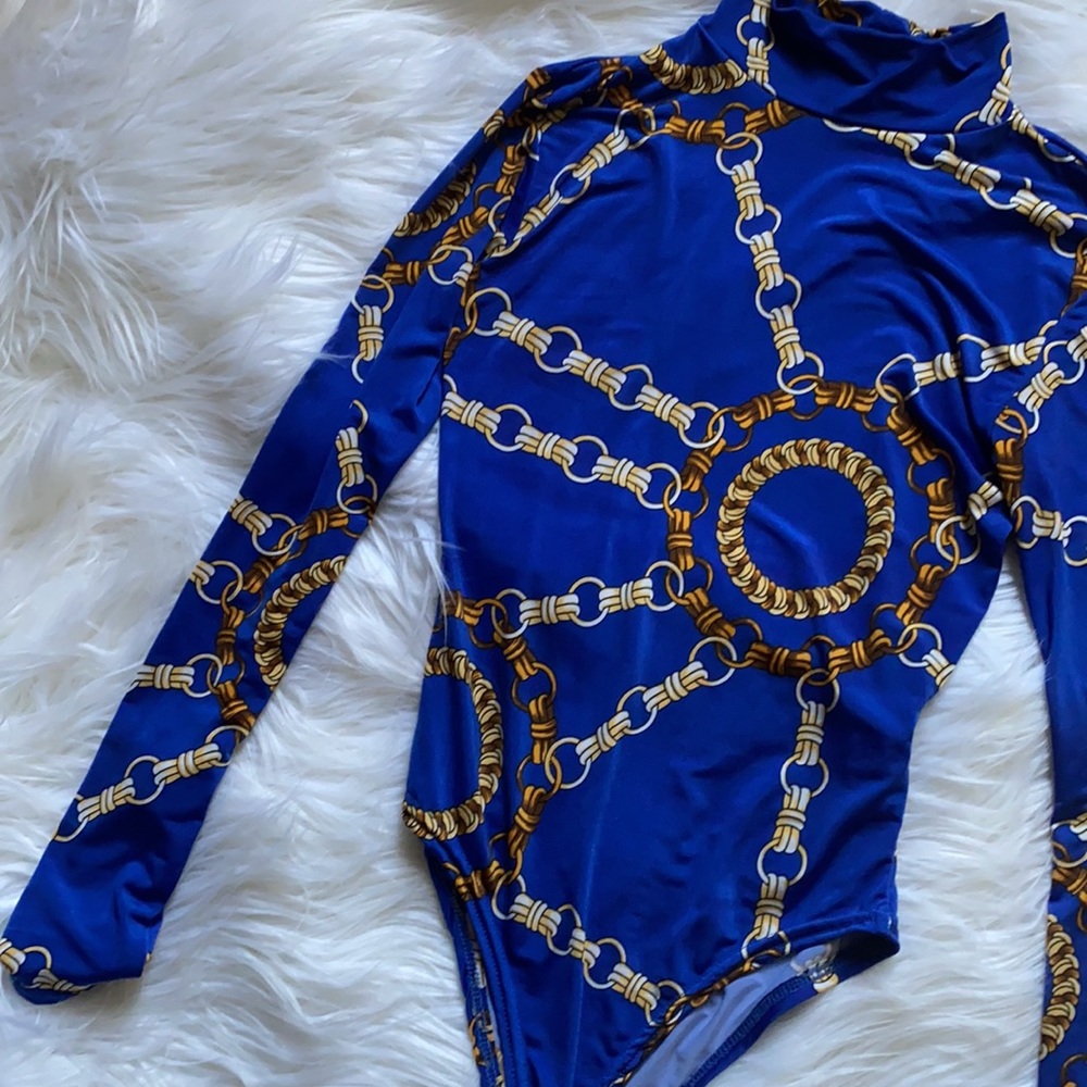 Boohoo Chain Print Bodysuit - Picture 3 of 9